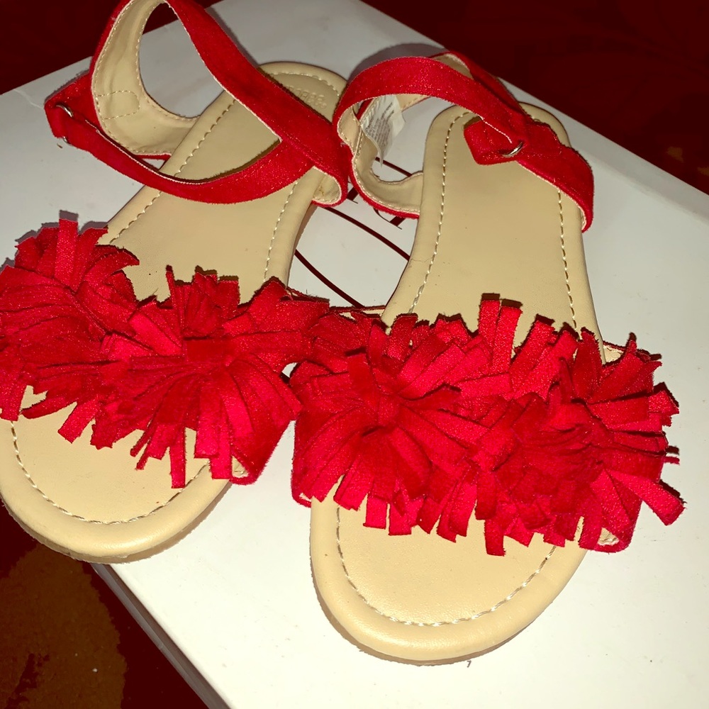 Fringe sandals
